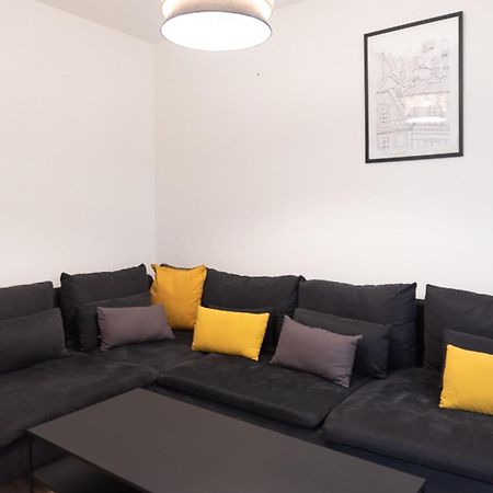 Spacious Apartment Near The Champs De Mars Paris Luaran gambar