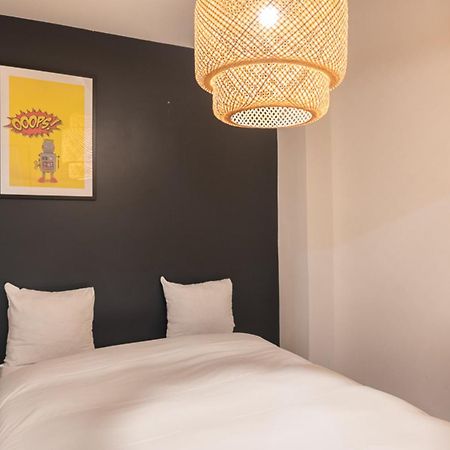 Spacious Apartment Near The Champs De Mars Paris Luaran gambar