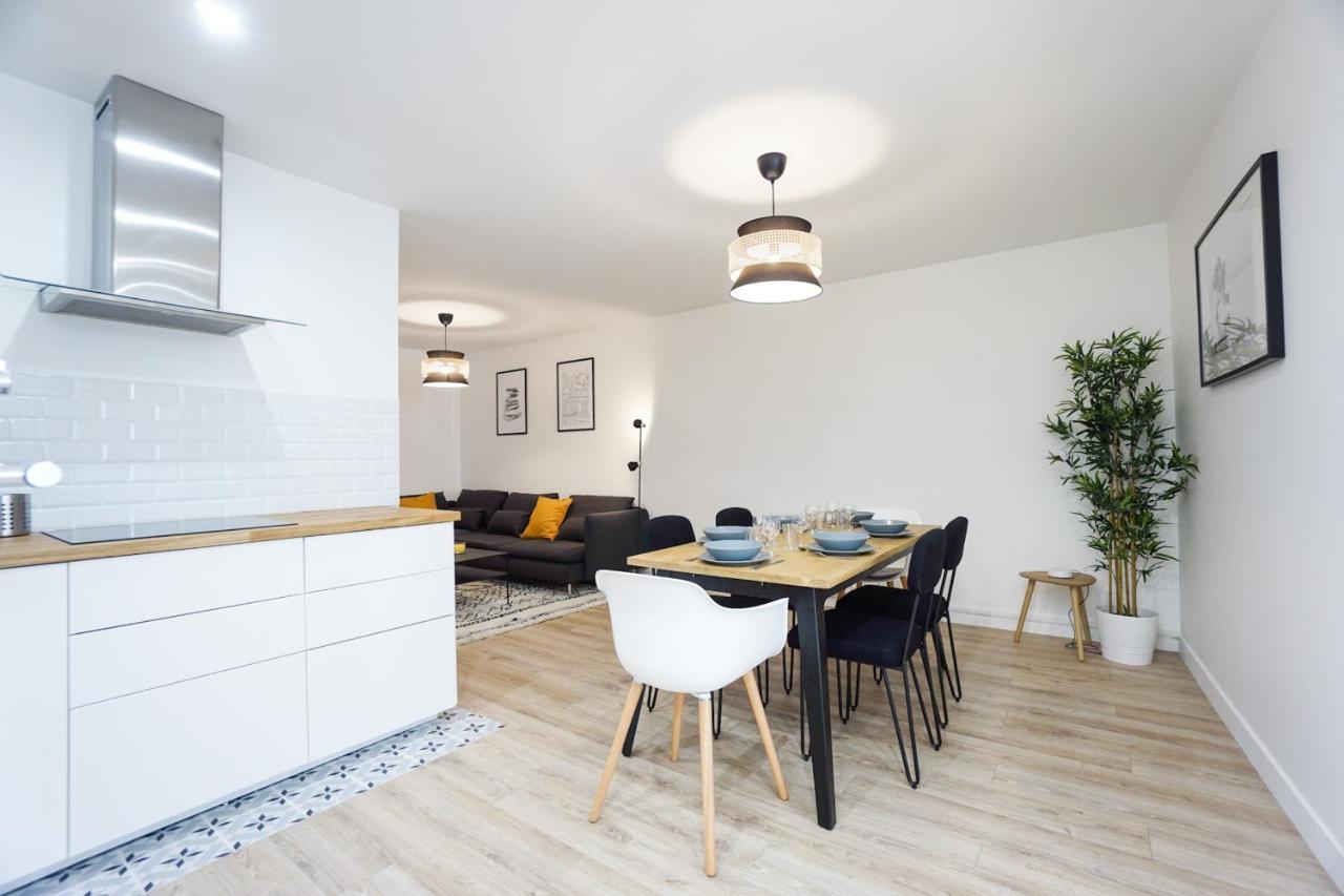 Spacious Apartment Near The Champs De Mars Paris Luaran gambar
